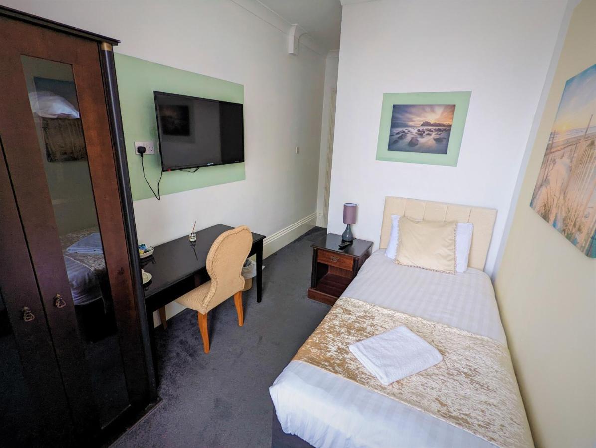 Cecil Court Hotel Борнмут Экстерьер фото